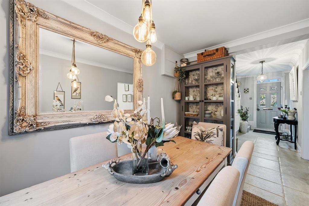Dining Room to entrance hallway.jpg
