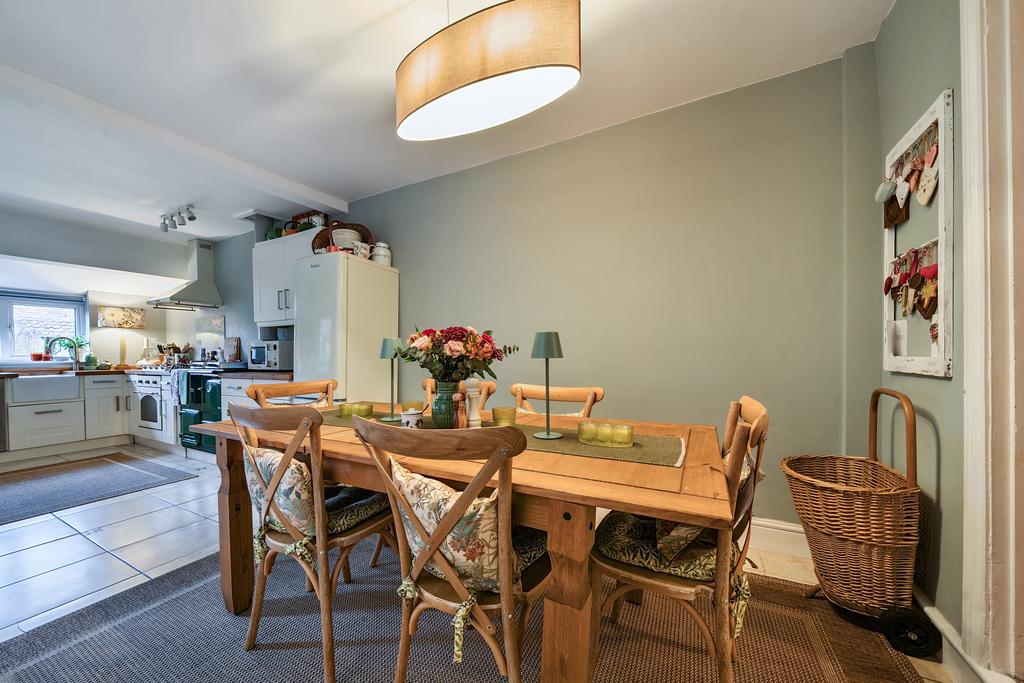 Kitchen / Breakfast Room