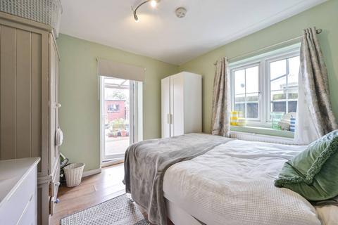 undefined, Quicks Road, South Wimbledon, London, SW19