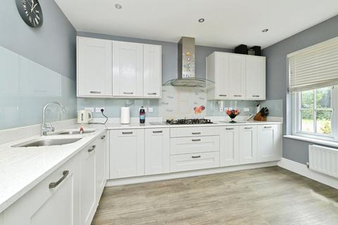 5 bedroom detached house for sale, St. Edmunds Way, Hauxton, Cambridge, Cambridgeshire, CB22