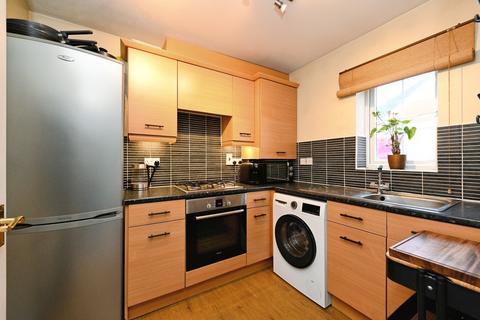 2 bedroom flat for sale, Tyrrell Crescent, South Wootton, King's Lynn, Norfolk, PE30