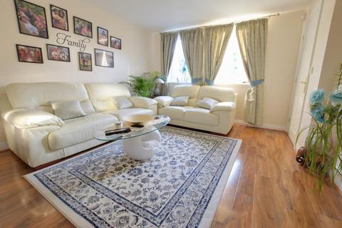 undefined, Monarch Drive, Reading RG2