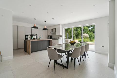 5 bedroom detached house for sale, Heathside Close, Northwood HA6