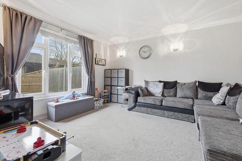 2 bedroom terraced house for sale, Parkside, Basildon, SS13 1NL