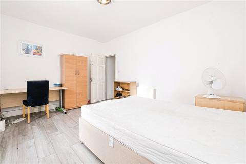 3 bedroom terraced house for sale, Woodstock Road, Forest Gate, London, E7