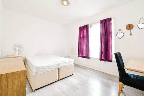 3 bedroom terraced house for sale, Woodstock Road, Forest Gate, London, E7