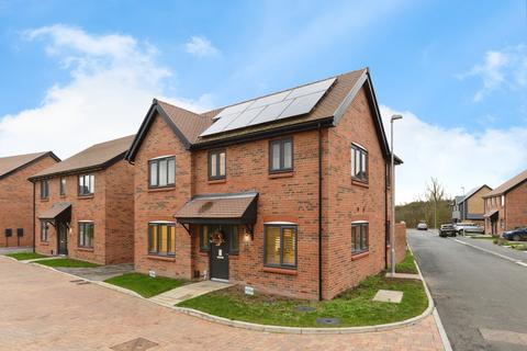 3 bedroom detached house for sale, Maple Drive, Fobbing, Stanford-le-Hope, Essex, SS17