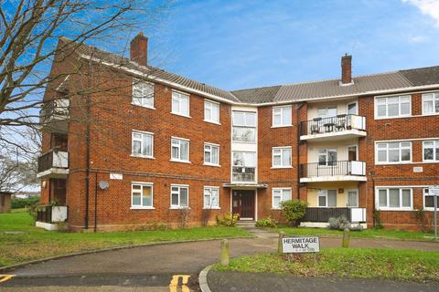 3 bedroom flat for sale, Hermitage Walk, LONDON, London, E18