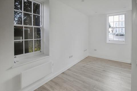 1 bedroom apartment to rent, 1 Hartington Place, Eastbourne, BN21