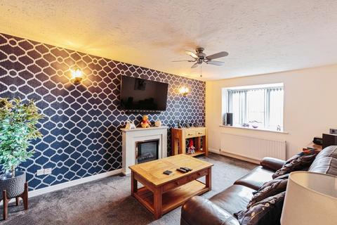 2 bedroom flat for sale, Acorn Mews, Blackpool, Lancashire, FY4