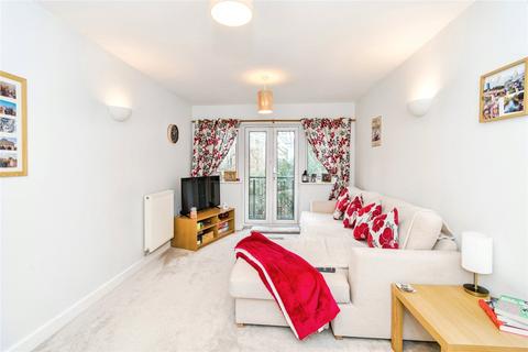 2 bedroom flat for sale, Oakley Road, Southampton, Hampshire, SO16