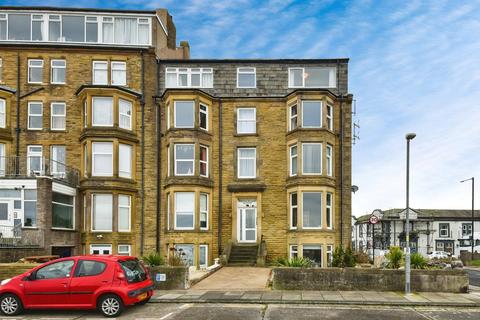 2 bedroom flat for sale, Sandylands Promenade, Heysham, Morecambe, Lancashire, LA3