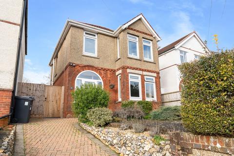 3 bedroom detached house for sale, New Zealand Avenue, Salisbury SP2