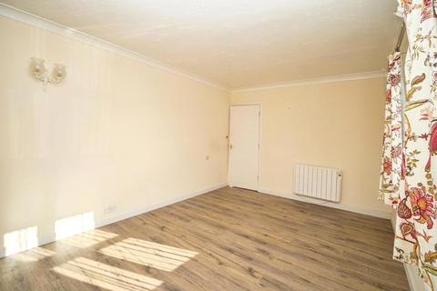 2 bedroom flat for sale, Stavordale Road, Weymouth, Dorset, DT4