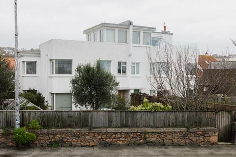 3 bedroom semi-detached house to rent, Victoria Avenue, St. Lawrence, Jersey