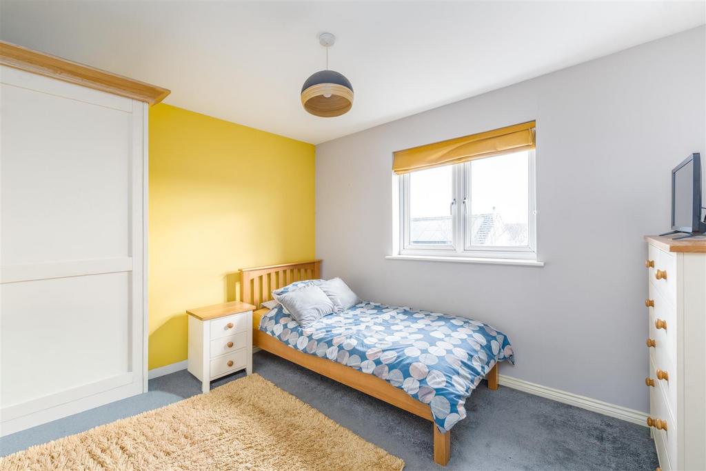 61 hallydown crescent-10.jpg