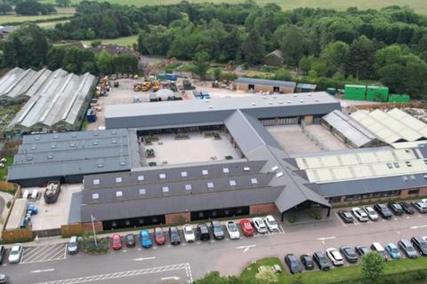 Retail property (high street) to rent - Coppice Ln Tamworth B78 2BU