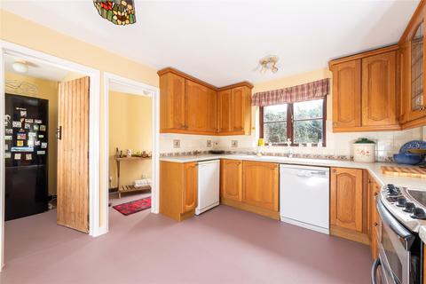 3 bedroom detached house for sale, Newport Road, Moulsoe, Buckinghamshire, MK16