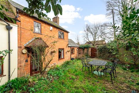 3 bedroom detached house for sale, Newport Road, Moulsoe, Buckinghamshire, MK16