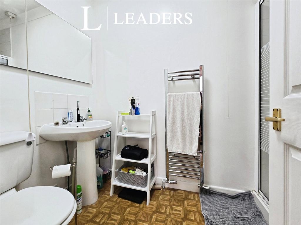 Annex Shower