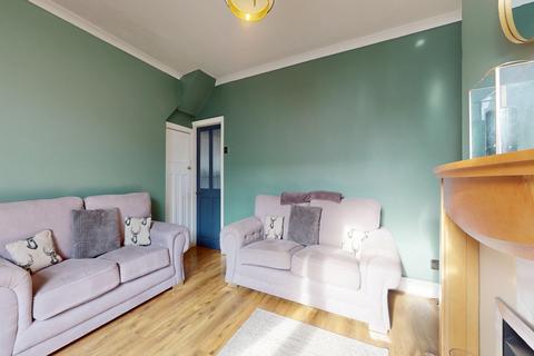 3 bedroom end of terrace house for sale, Coleridge Avenue, South Shields, NE33 3HB