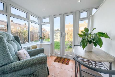 undefined, Queens Drive, Bedford