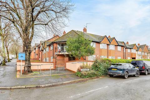 2 bedroom flat for sale, Waterloo Road, Penylan, Cardiff