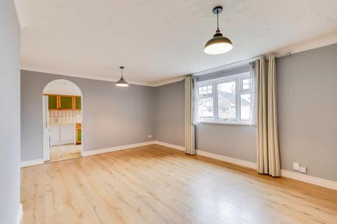 2 bedroom flat for sale, Waterloo Road, Penylan, Cardiff