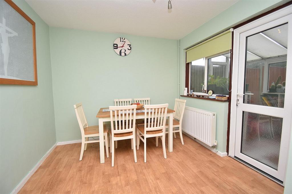 Dining Room.JPG