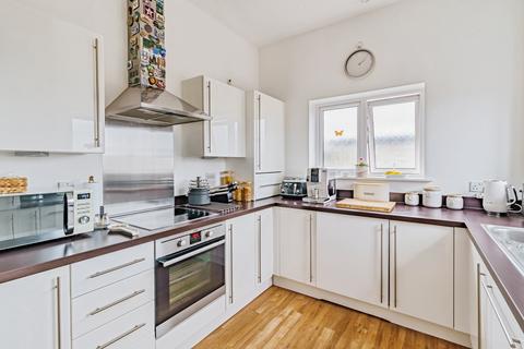 undefined, Canalside, Redhill, Surrey, RH1