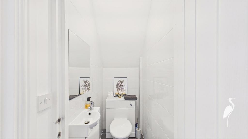 Cloakroom/WC