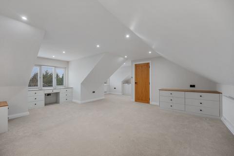 undefined, Poynt Chase, Worsley, M28