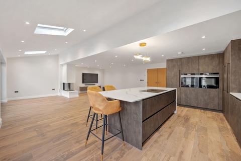 undefined, Poynt Chase, Worsley, M28