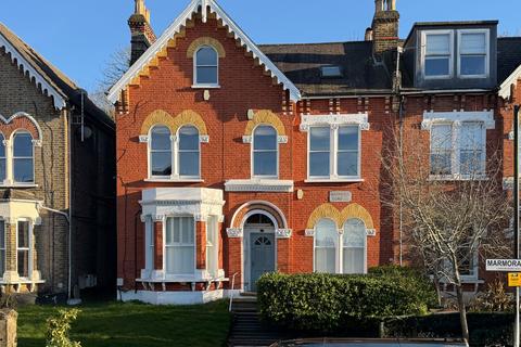 2 bedroom flat for sale, Marmora Road, London, SE22