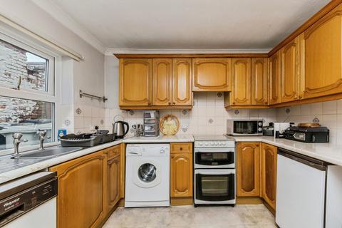 2 bedroom terraced house for sale, Pierce Street, Macclesfield