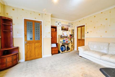 3 bedroom semi-detached house for sale, Bradford Road, Farnworth, Bolton, Greater Manchester, BL4