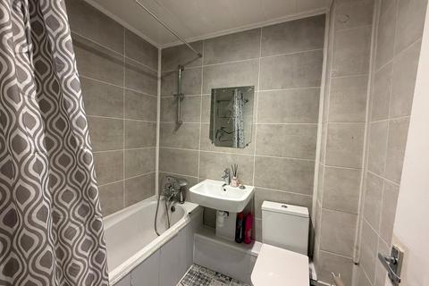 undefined, Walton Park Mansions, Walton Park, L9