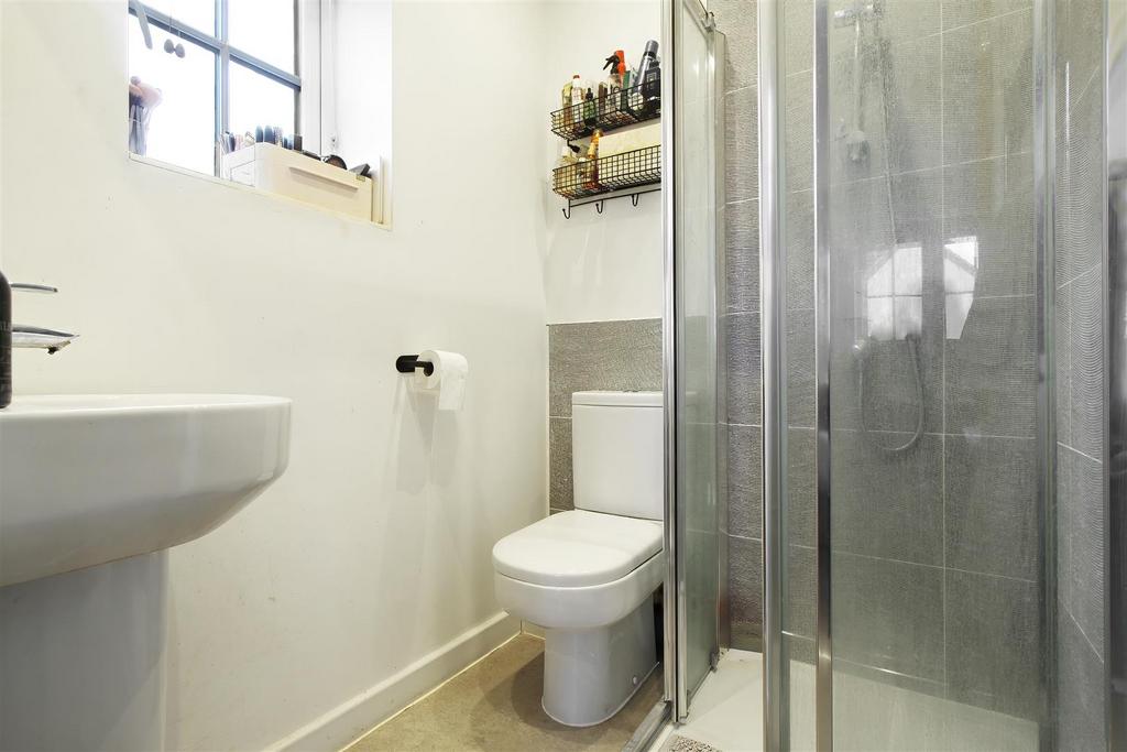Ensuite.jpg