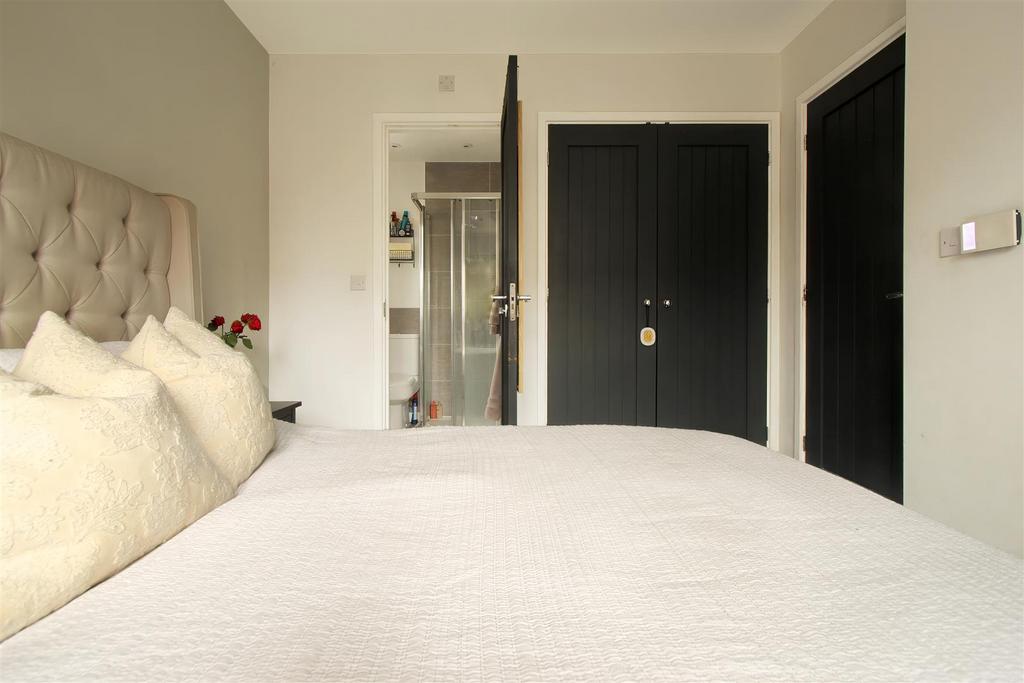 Master and Ensuite.jpg