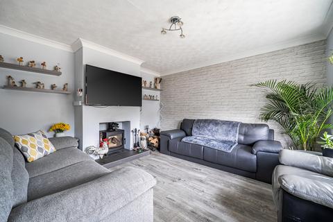 3 bedroom semi-detached house for sale, Reeves Way, Wokingham, Berkshire