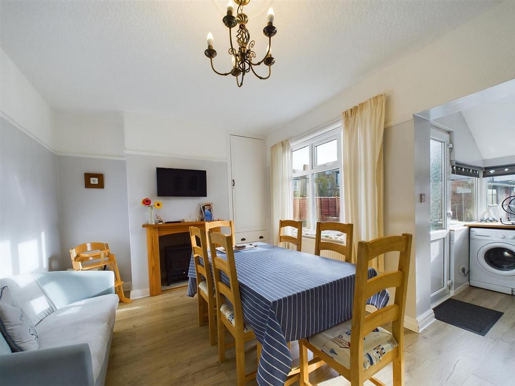 Dining area: