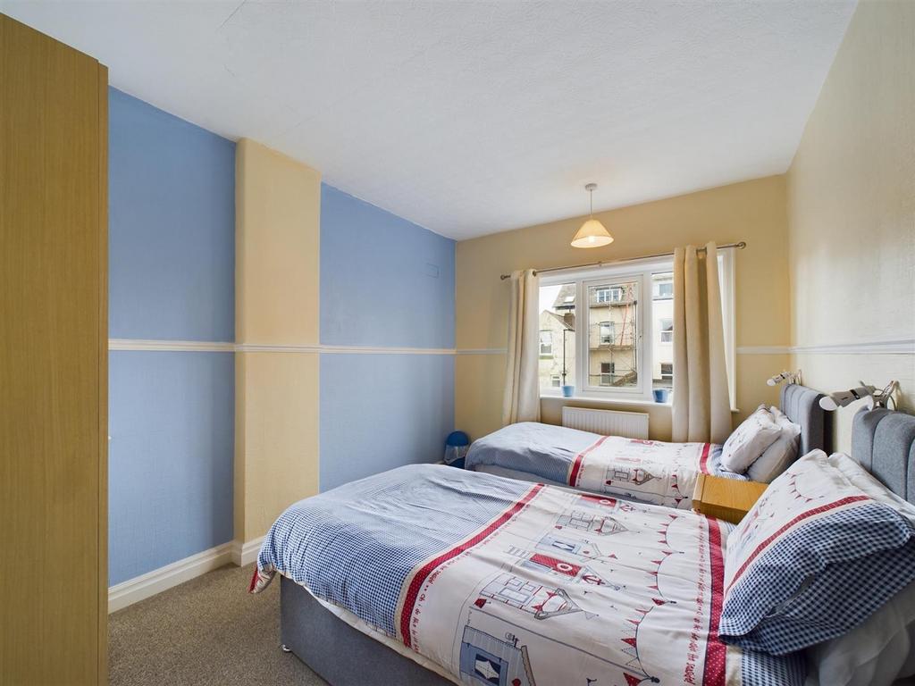 Bedroom: