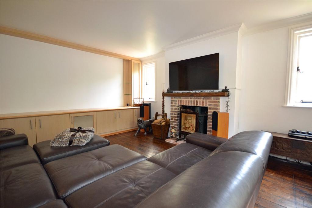 Sitting/Cinema Room