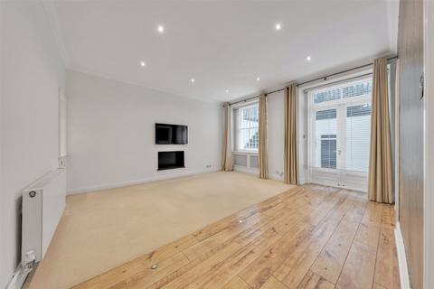 2 bedroom flat to rent, Queen's Gate Gardens, London, SW7