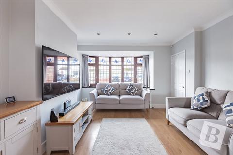 Laburnum Avenue, Hornchurch, RM12