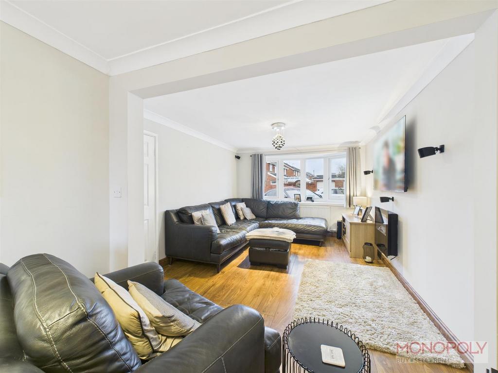 Lounge/ dining room