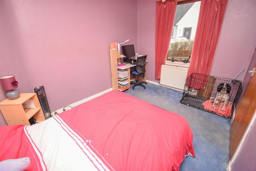 BEDROOM THREE (2)-2.jpg