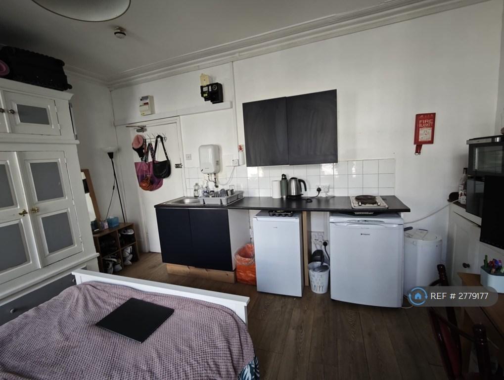 Fridge , Washing Machine., And Cooking Hob