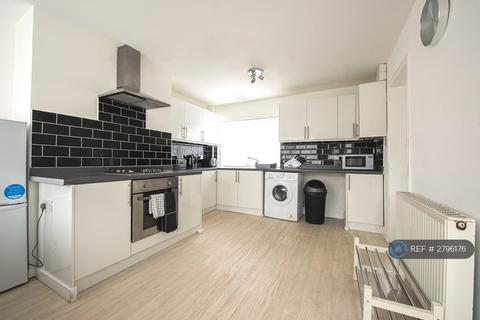 undefined, Middleton Park Grove, Leeds, LS10