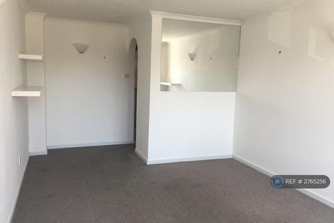 1 bedroom maisonette to rent, Trinity House, Woking, GU22